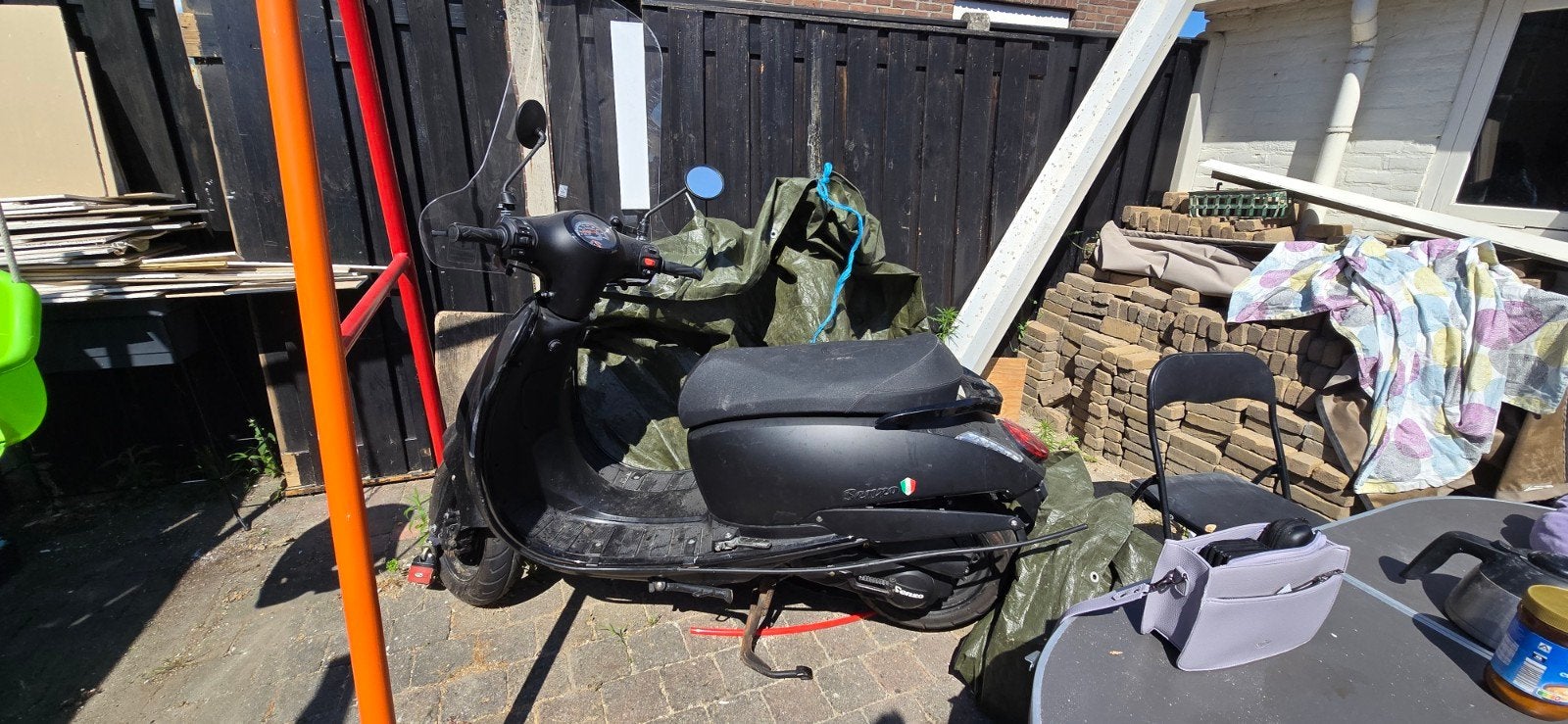 Nette Senzo scooter met lichte schade - Zuinig!, Gebruikt, Benzine, Ophalen, Overige merken