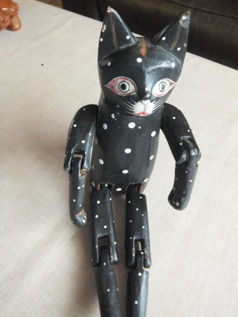 poes ,kat ,hout, Ophalen of Verzenden, Gebruikt, Dier