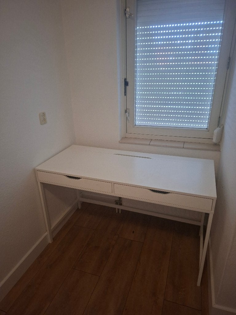 Ikea bureau Alex wit