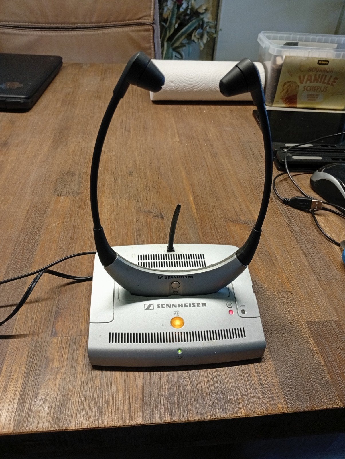 Sennheiser TR4200 Draadloze Hoofdtelefoon met Oplaadstation, In-ear, Gebruikt, Sennheiser, Ophalen of Verzenden