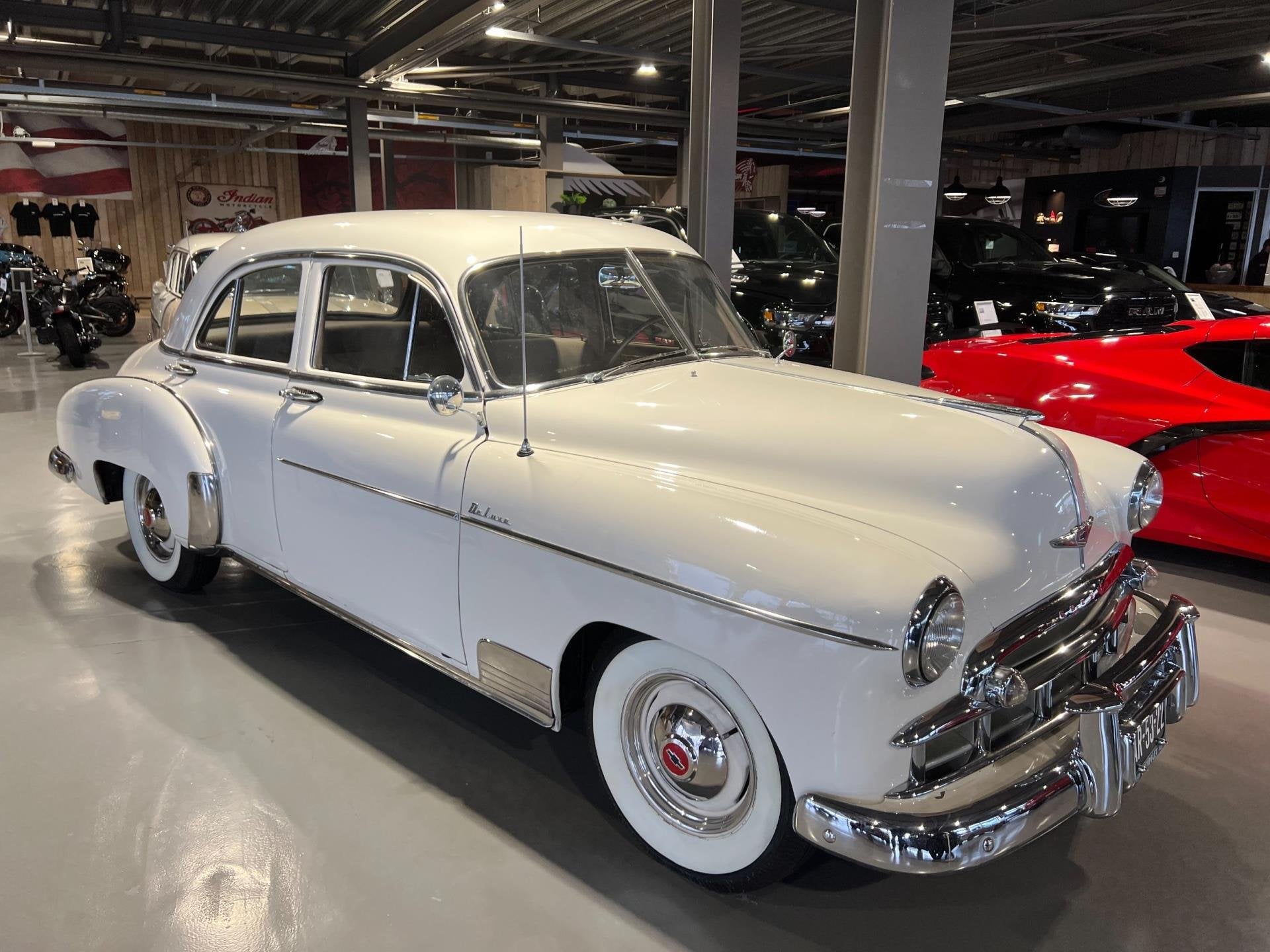 Chevrolet De Luxe 1949, Auto's, Chevrolet, Gebruikt, Wit, Handgeschakeld, 6 stoelen