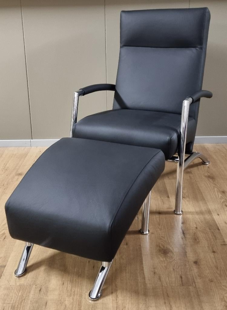 Leolux Helical fauteuil + hocker refurbished - nieuw leer, 100 tot 125 cm, Nieuw, Ophalen of Verzenden, Leer