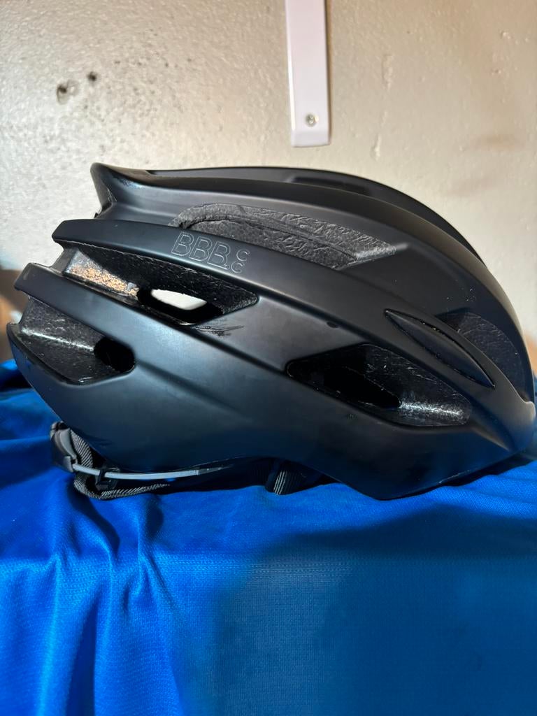 BBB hawk fietshelm maatL, Fietsen en Brommers, Fietsaccessoires | Fietshelmen, Ophalen of Verzenden, L, Heer of Dame