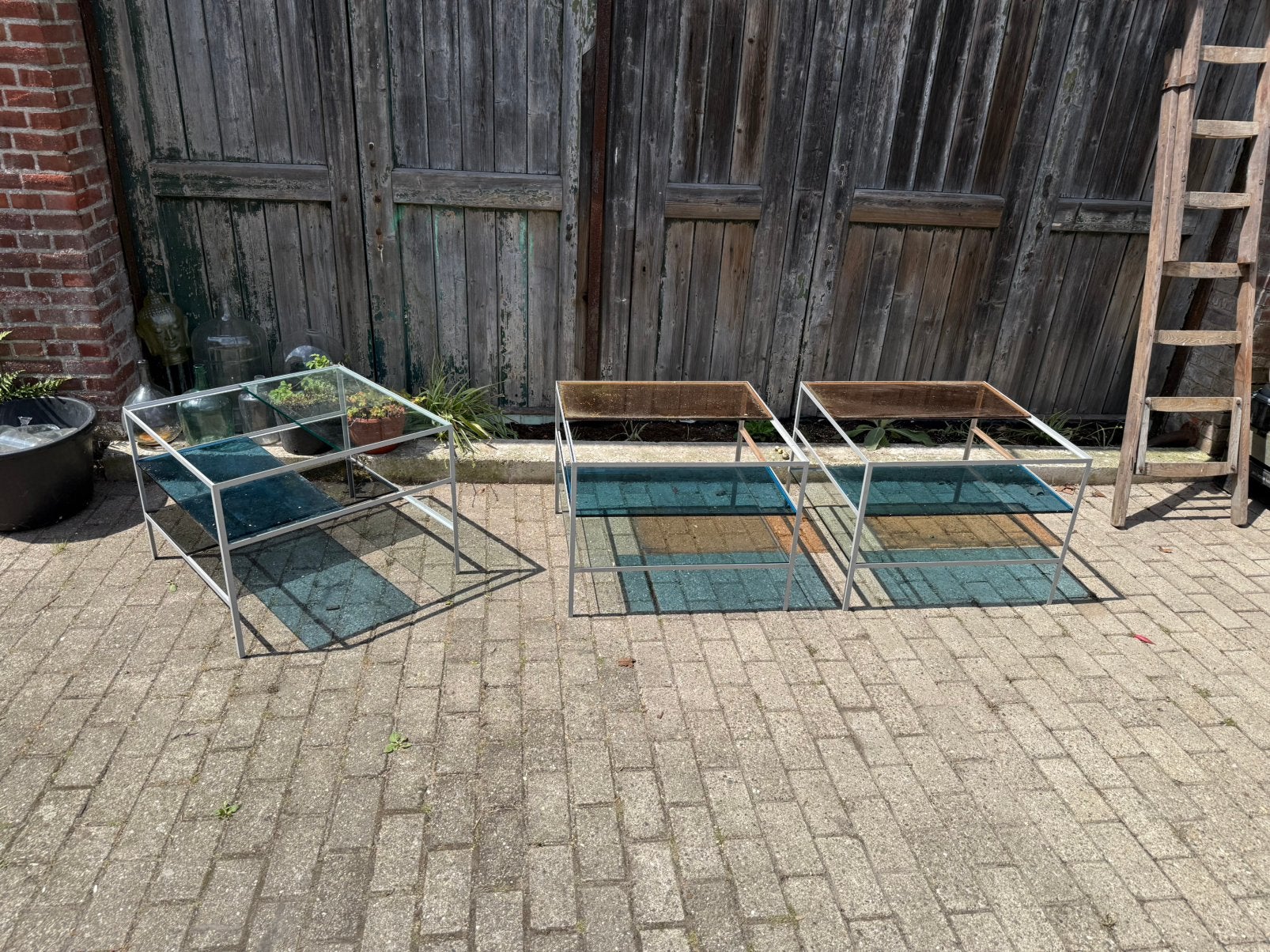 3 design display-salon tafels jaren 90 glas metal NURIGARAGE, Antiek en Kunst, Ophalen