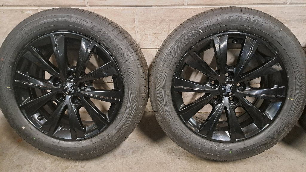 Foto 5 van NIEUWE BANDEN & velgen Peugeot 308 508 Partner 205/55/16