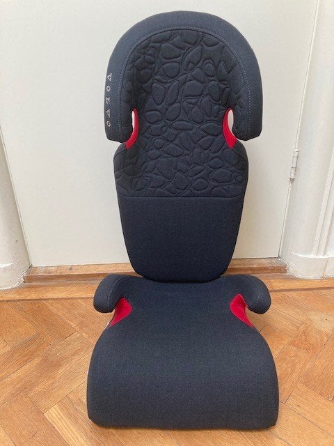 Volvo autostoeltje (2-10 jaar), Kinderen en Baby's, Autostoeltjes, Autogordel, 15 t/m 36 kg, Zo goed als nieuw, Verstelbare rugleuning