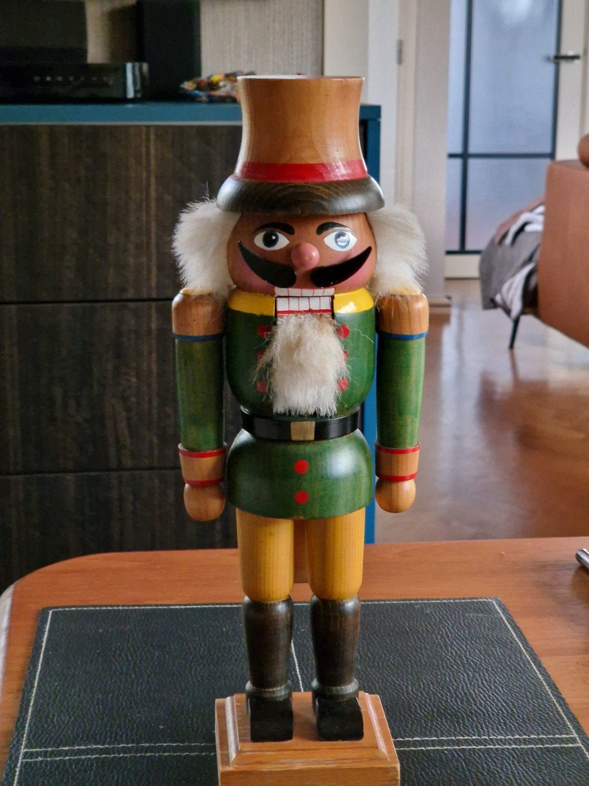 Vintage Notenkraker Boswachter Erzgebirge hoog 34cm., Ophalen of Verzenden