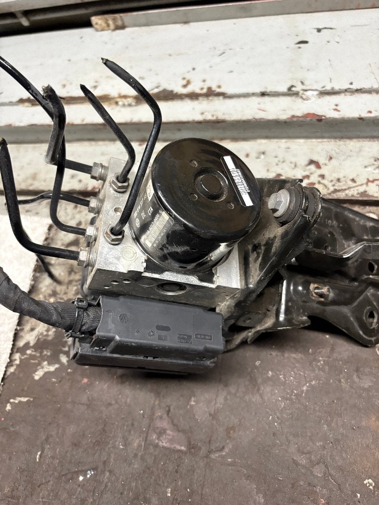 ABS module vw Golf Skoda, Ophalen, Volkswagen
