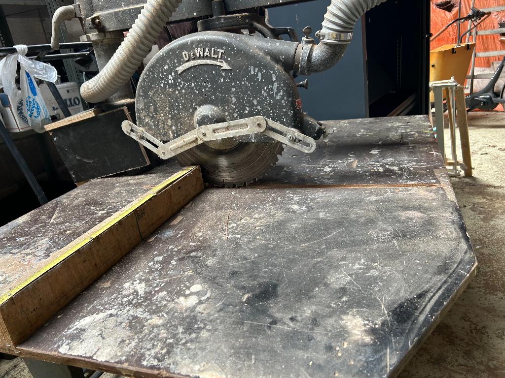 Zaagtafel, Ophalen, Gebruikt, DeWalt, 70 mm of meer