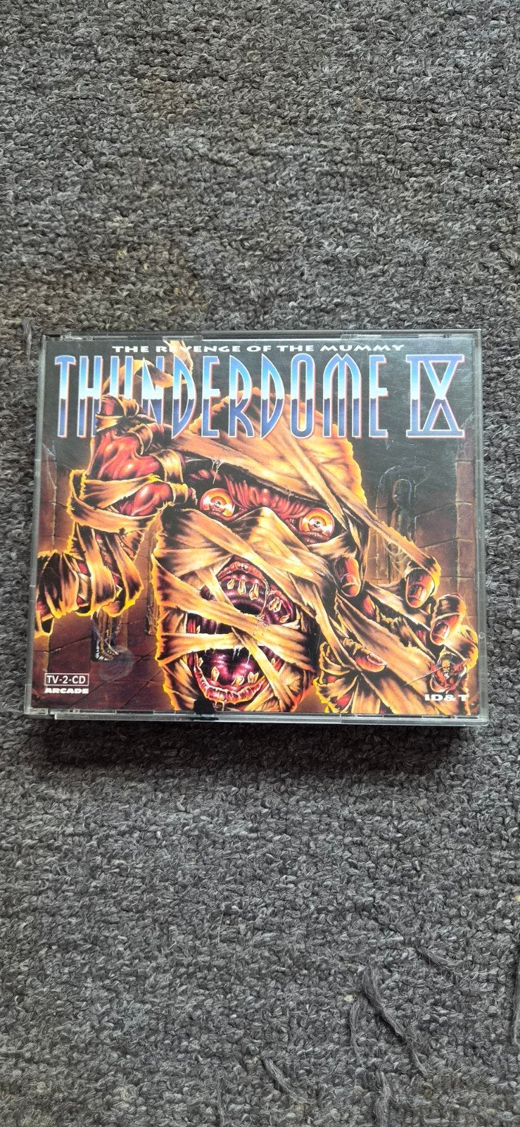 Thunderdome IX 9, Ophalen of Verzenden, Zo goed als nieuw