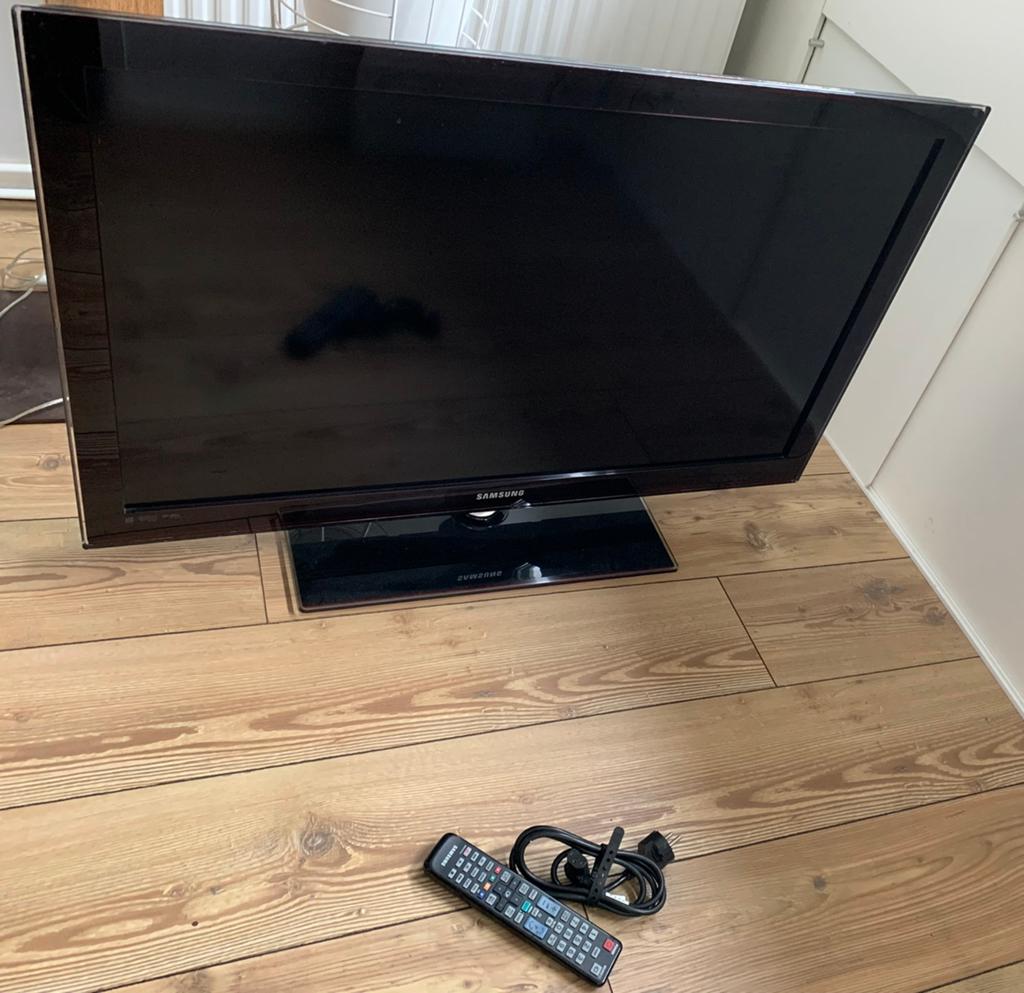 Samsung LE40C550J1W, Ophalen, Zo goed als nieuw