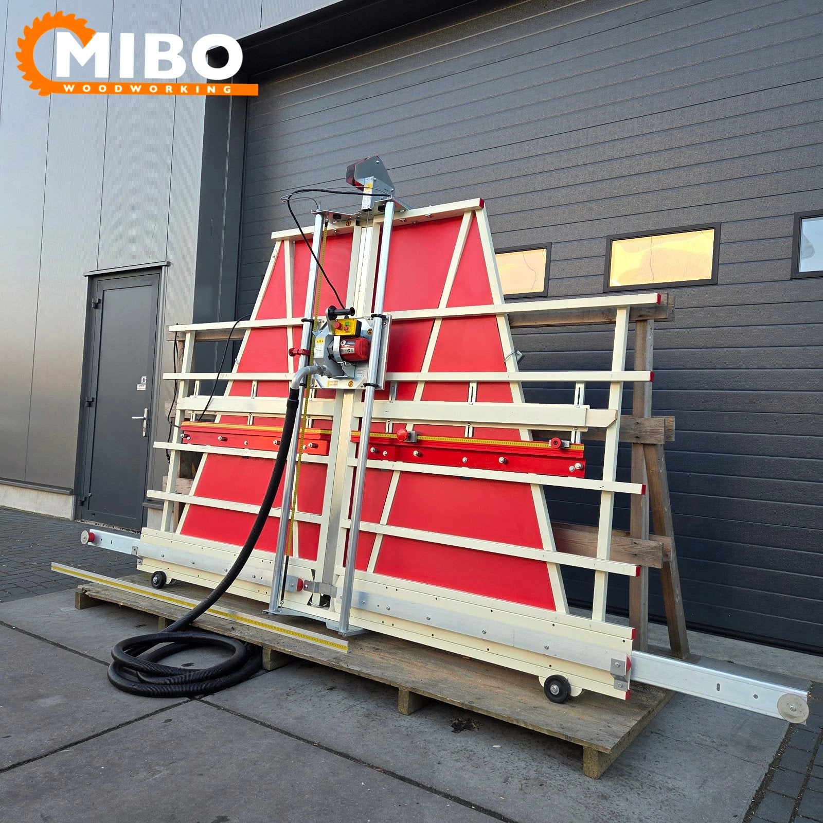 Milwaukee platenzaag compact ** Wandzaag, 70 mm of meer, Ophalen of Verzenden, Zo goed als nieuw, 1200 watt of meer