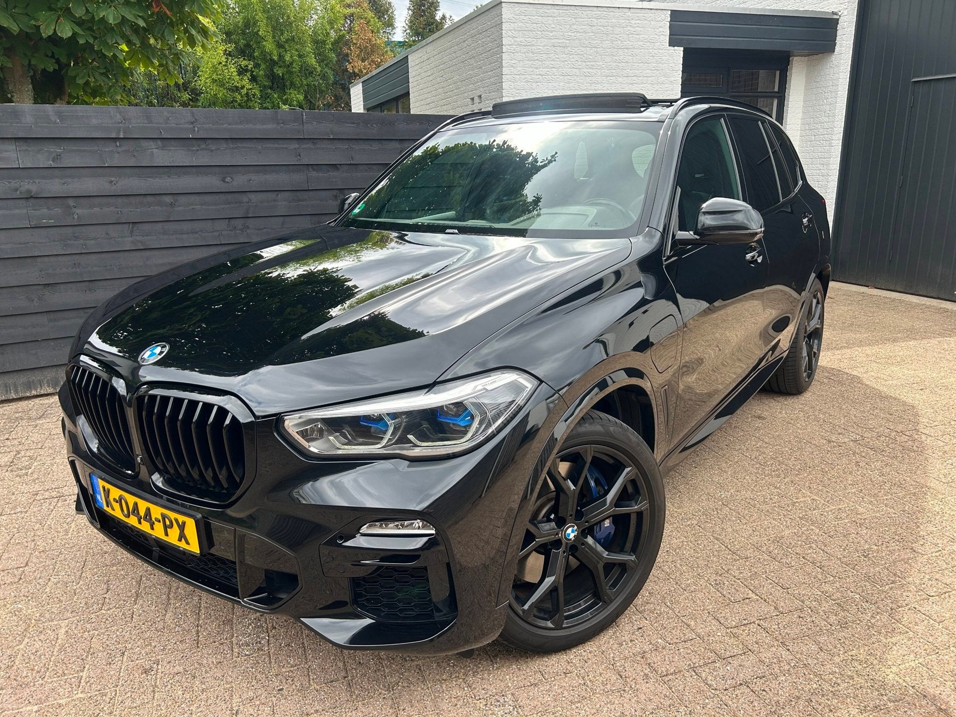 BMW X5 XDrive45e M-sport, B&W, Sky Lounge, Laser, Massage In, Gebruikt, 394 pk, Zwart, Vierwielaandrijving