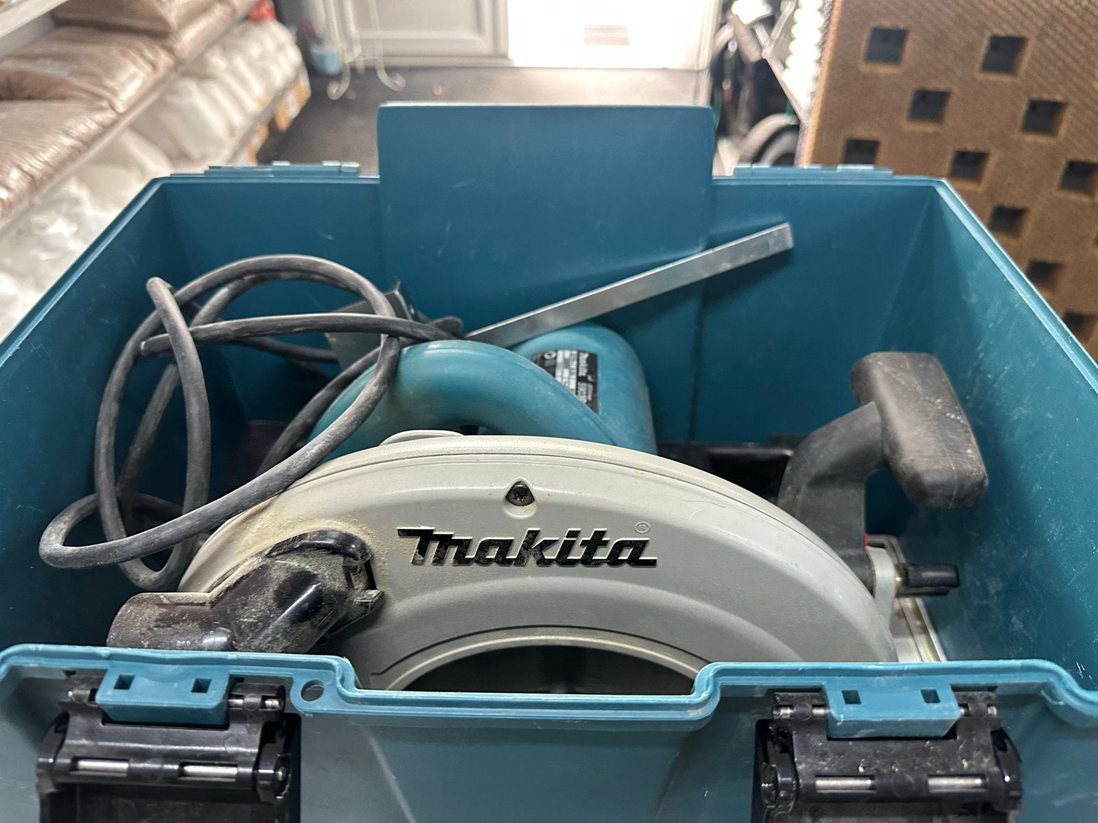 Makita 5903r Cirkelzaag -!, Ophalen, Zo goed als nieuw, Cirkelzaag