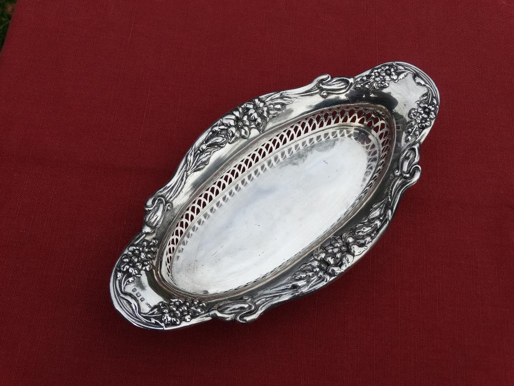 Art nouveau zilveren mandje, bonbonmand, broodmandje zilver, Verzenden, Zilver