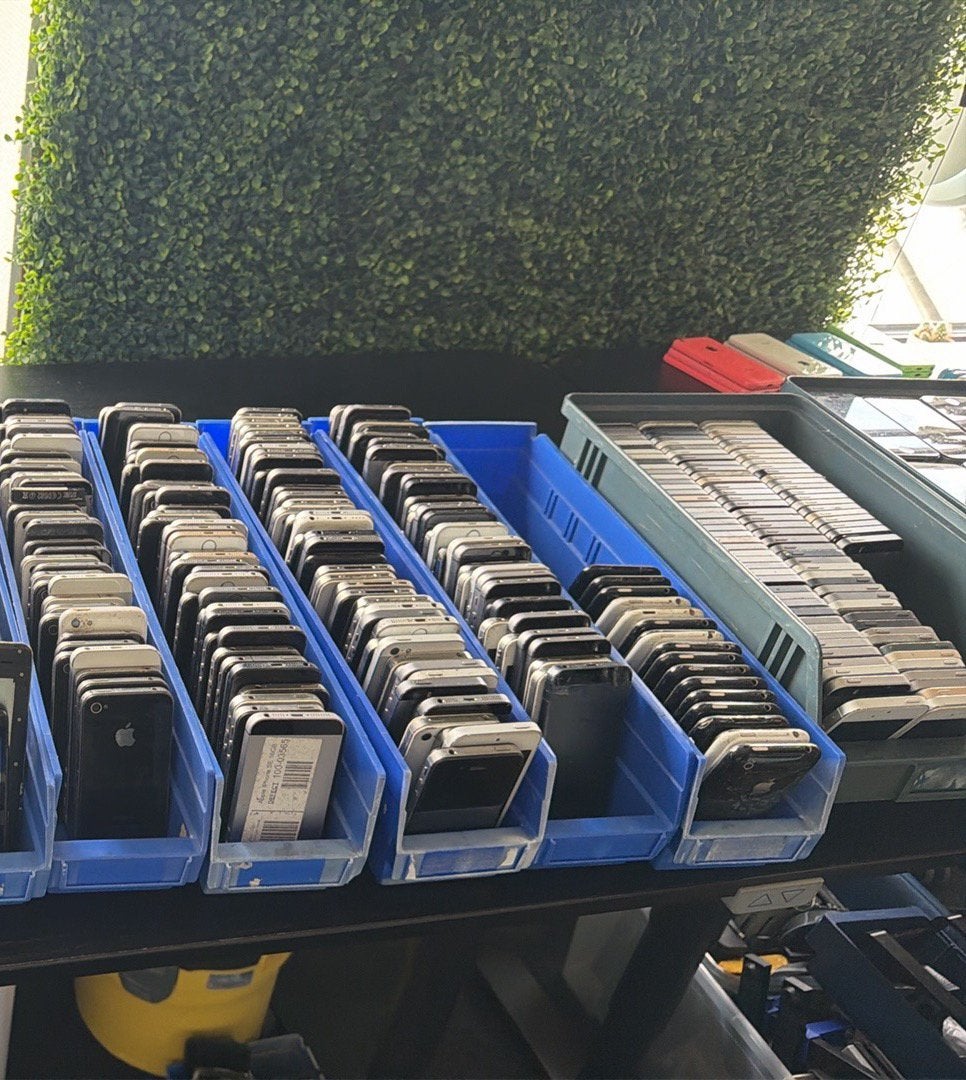 Partij iphones 400x nette stsst, Ophalen, Steen of Klei, Zo goed als nieuw, 15 m² of meer