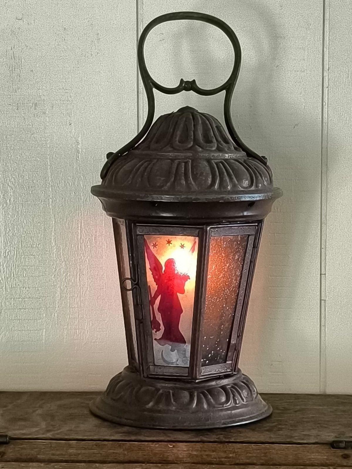 antiek ijzeren lantaarn met gebrandschilderd glas, Ophalen of Verzenden
