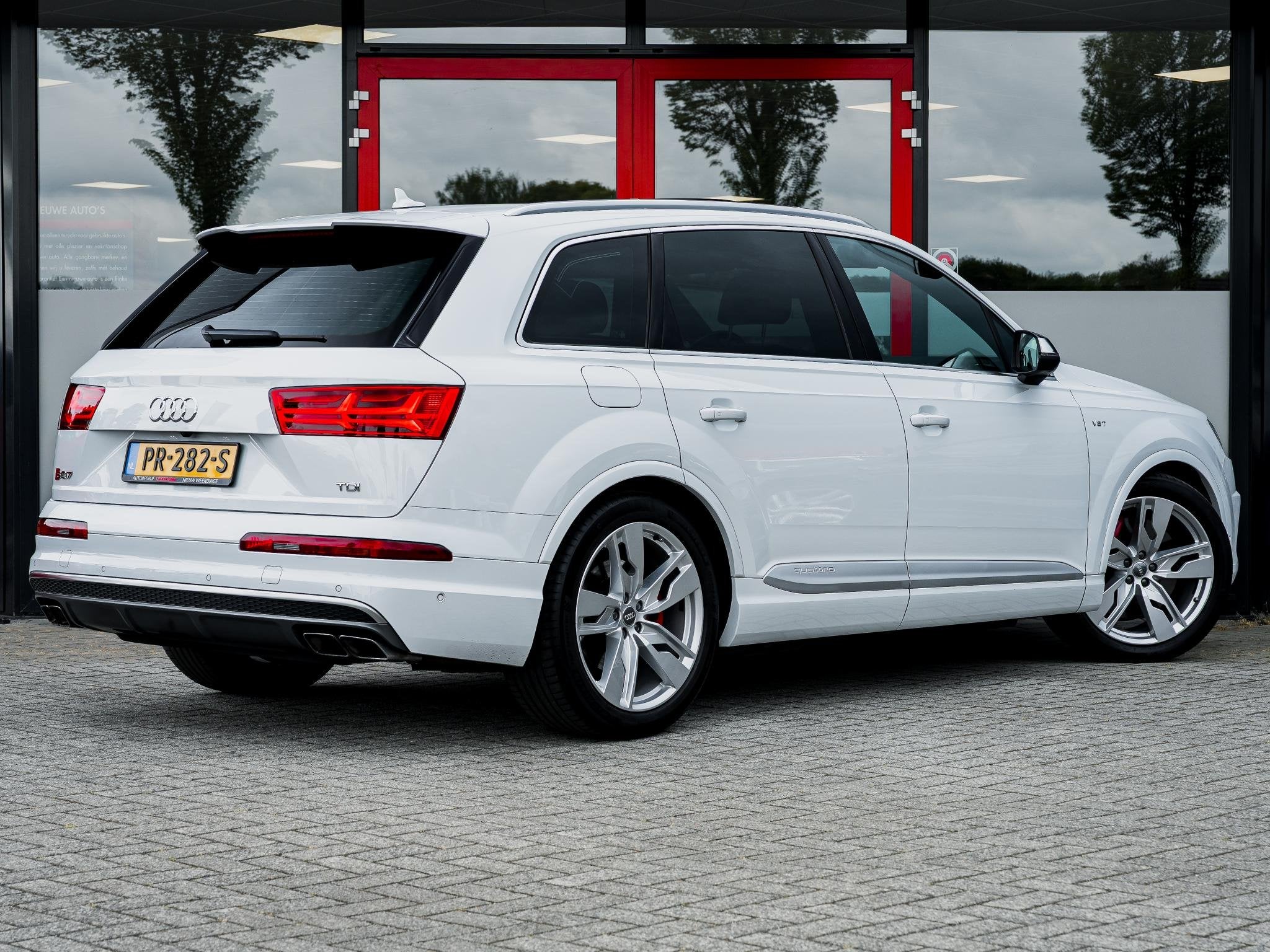 Audi Q7 4.0 TDI SQ7 quattro Pro Line + 7p | Trekhaak | Bose, Auto's, 12 maanden, 435 pk, Gebruikt, 7 stoelen