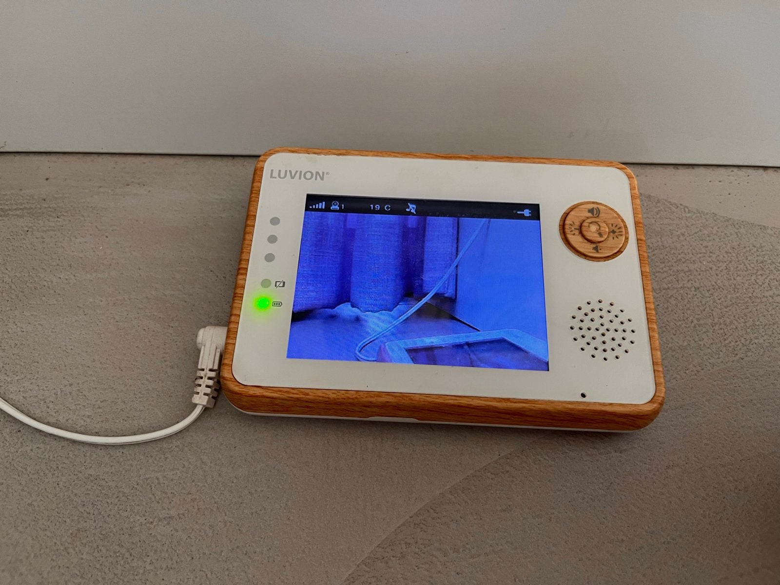 Luvion beeldscherm babyfoon, Ophalen of Verzenden, Gebruikt, 100 tot 250 meter, Digitaal