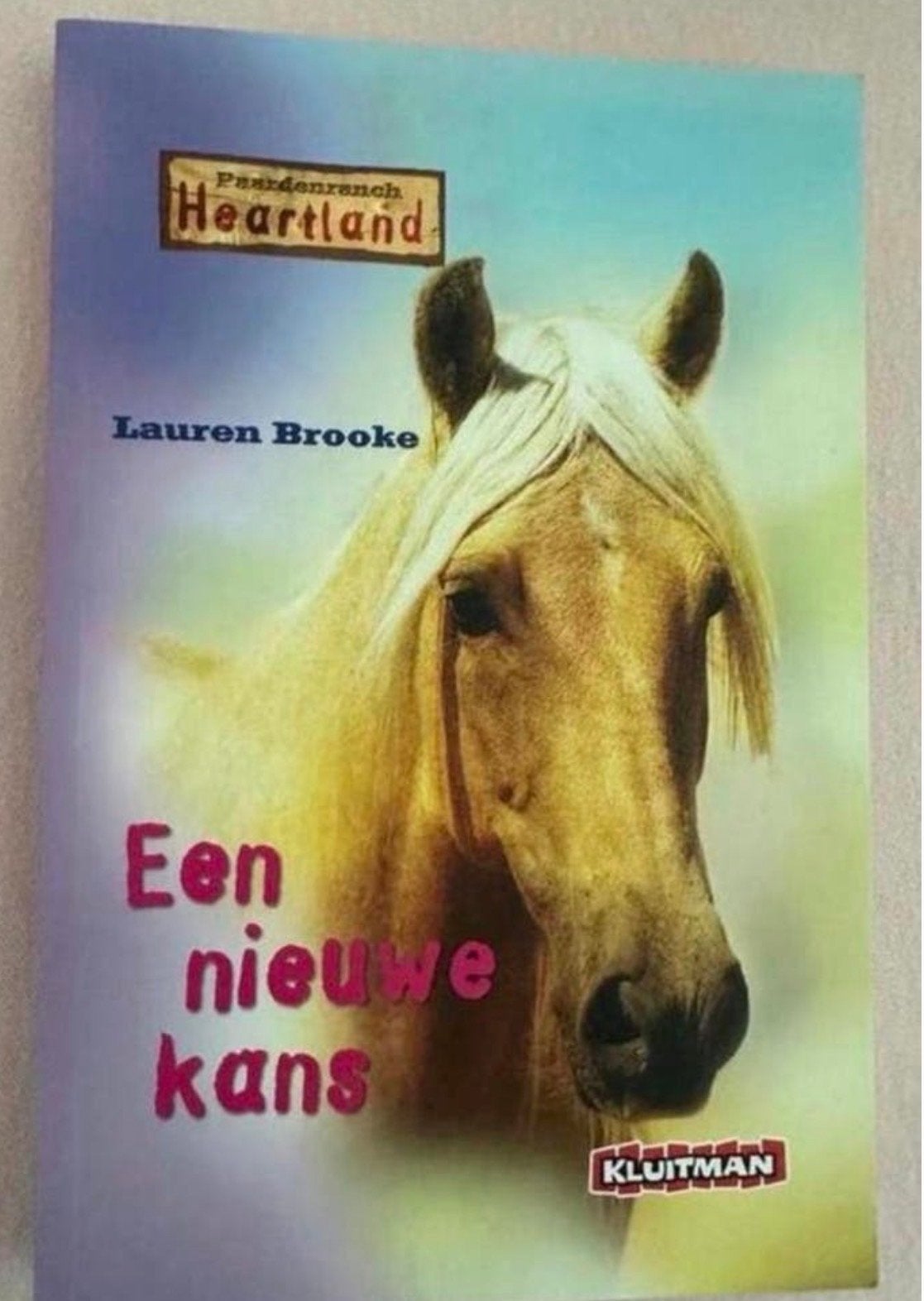 Paardenranch Heartland: Een nieuwe kans - Lauren Brooke, Ophalen of Verzenden, Zo goed als nieuw, Fictie
