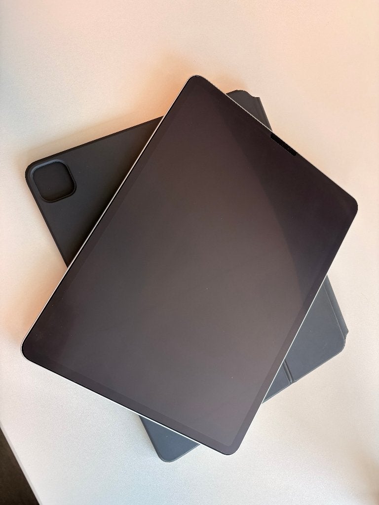 iPad Pro 12.9” 4e gen 128GB WiFi + Keyboard + Apple Pencil 2, Computers en Software, Apple iPads, 13 inch of meer, Apple iPad