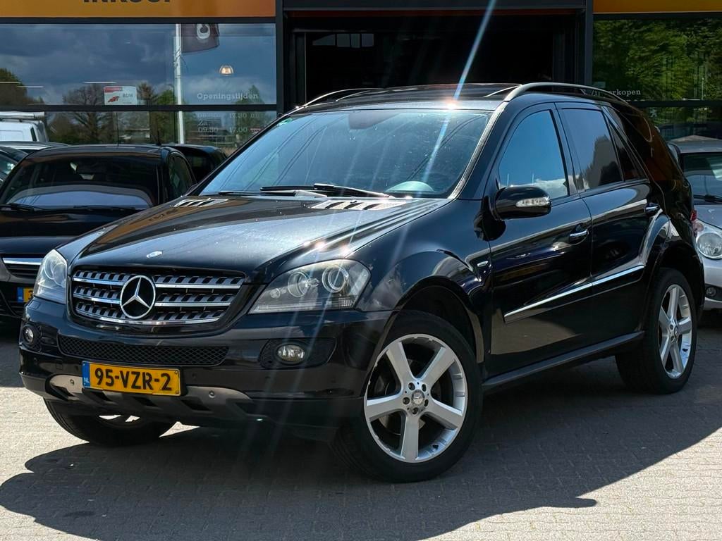 Mercedes-Benz M-klasse 320 CDI LEDER/DAKJE/CARPLAY/APK 11-12, Auto's, Automaat, Gebruikt, Zwart, 2987 cc