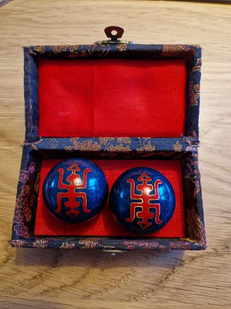 2 Boadingballen. Handmatige. Chinees gong. Anti stress., Ophalen of Verzenden, Zo goed als nieuw, Overige typen