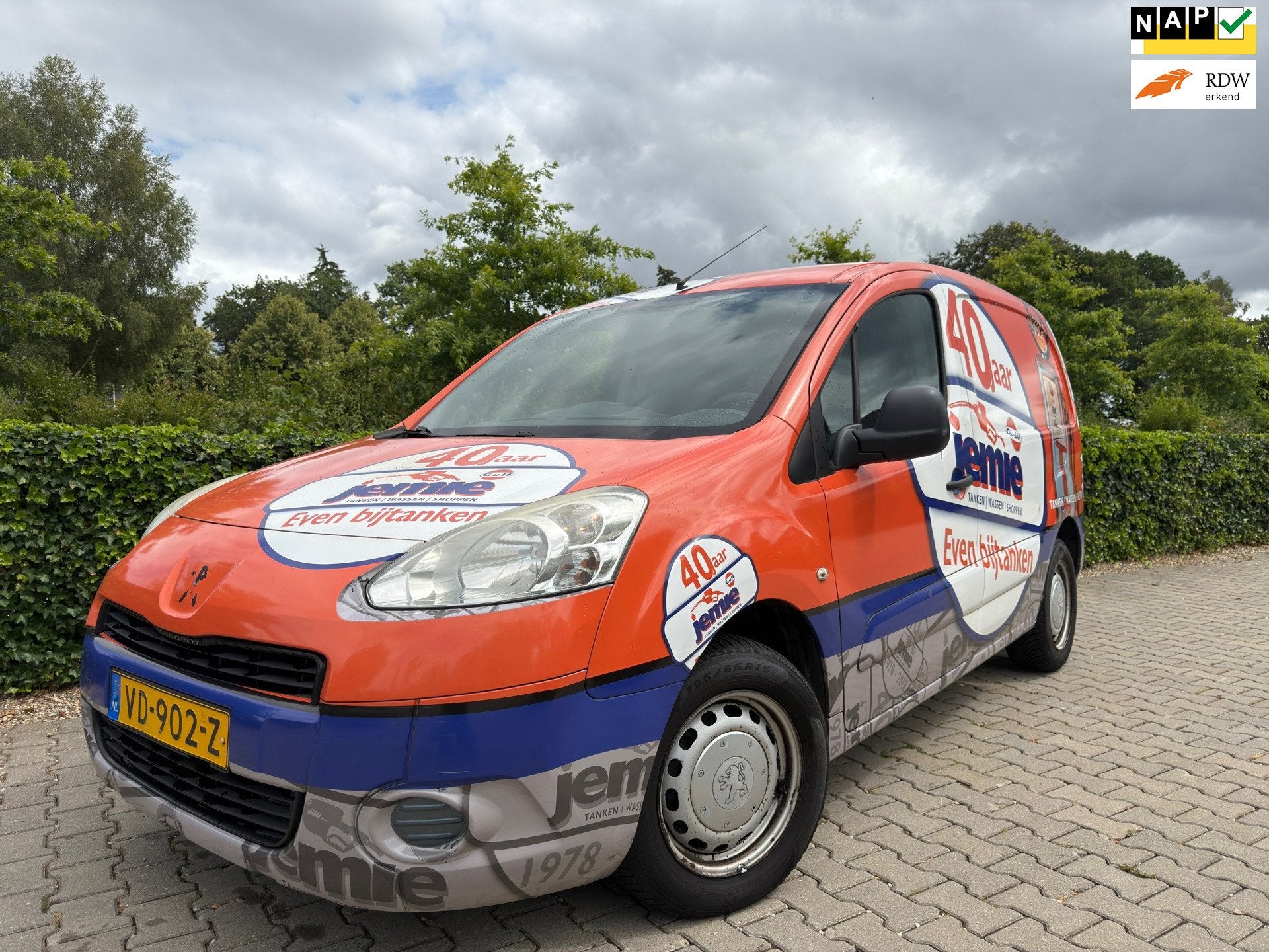 Peugeot Partner 120 1.6 e-HDI L1 XT Profit + , Grijs Metalic, Auto's, Voorwielaandrijving, Euro 5, Stof, Gebruikt