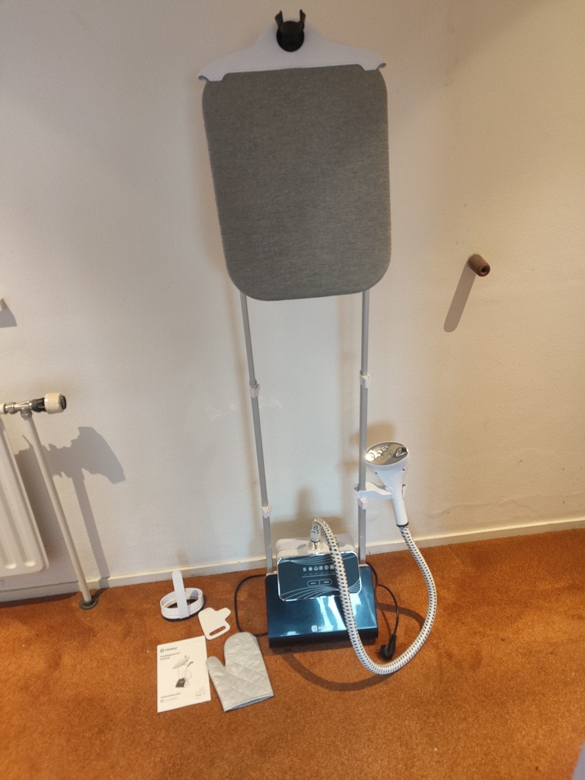 Niceey Kledingstomer met Strijkplank - Zo goed als nieuw, Ophalen, Zo goed als nieuw, Strijkijzer met snoer