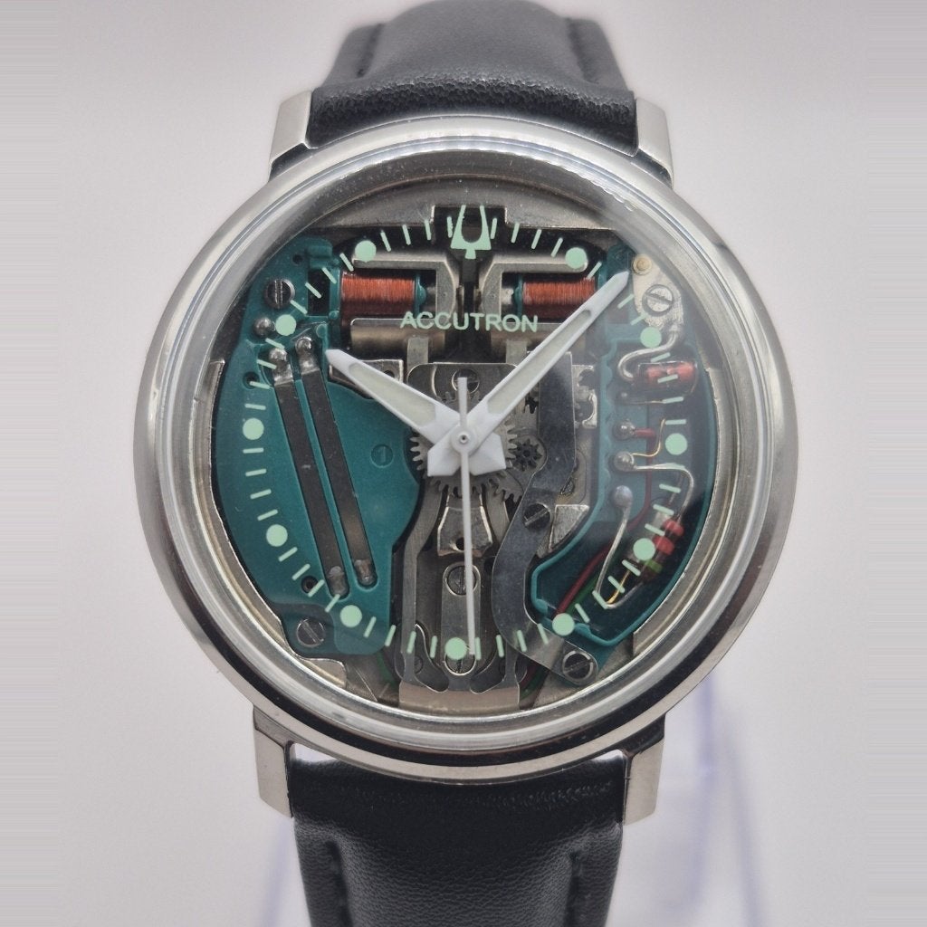 Bulova Accutron 214 Spaceview 1969 stemvork horloge staal, Ophalen of Verzenden