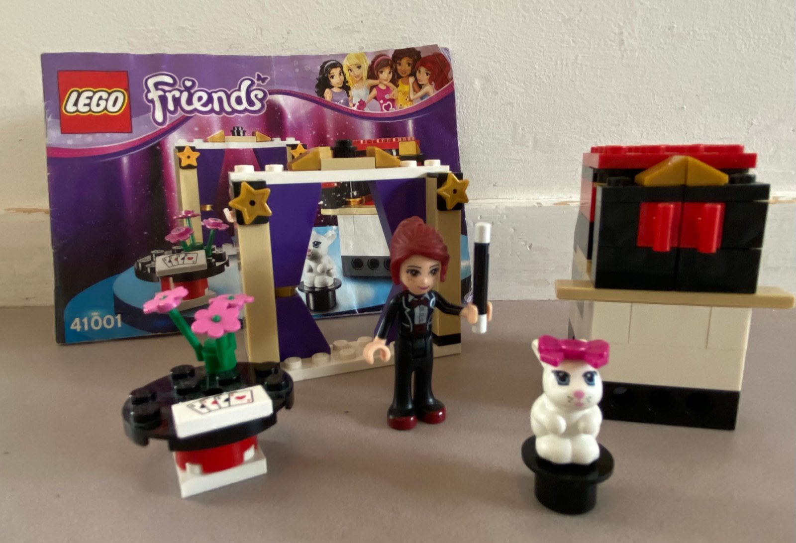 Lego Friends, Mia’s goochelshow 41001, COMPLEET, Kinderen en Baby's, Ophalen of Verzenden, Zo goed als nieuw