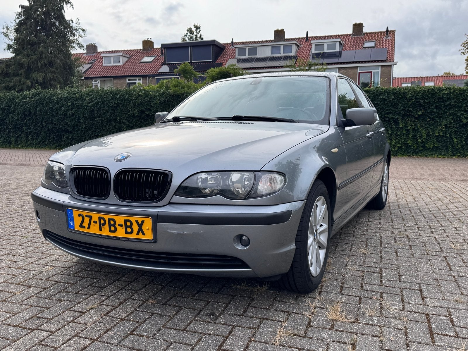 BMW 3-Serie 2.0 I 318 2004 Grijs met carplay, Auto's, BMW, Achterwielaandrijving, 1995 cc, Handgeschakeld, Particulier