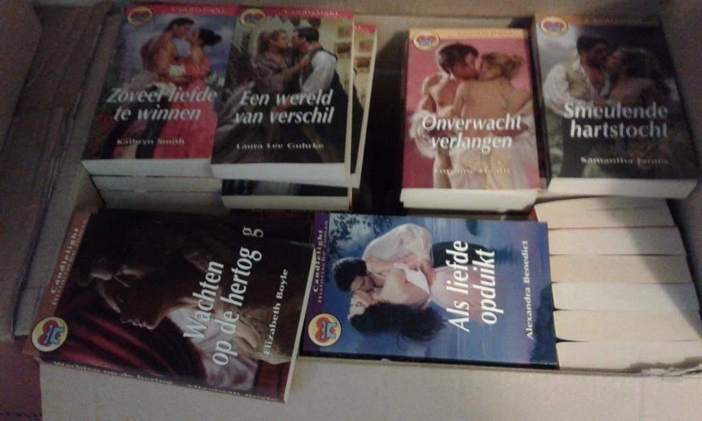 historische romans Candlelight, Boeken, Ophalen of Verzenden, Gelezen