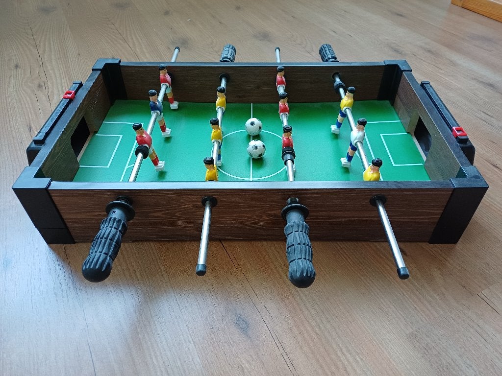 Tafelvoetbal, Ophalen, Gebruikt