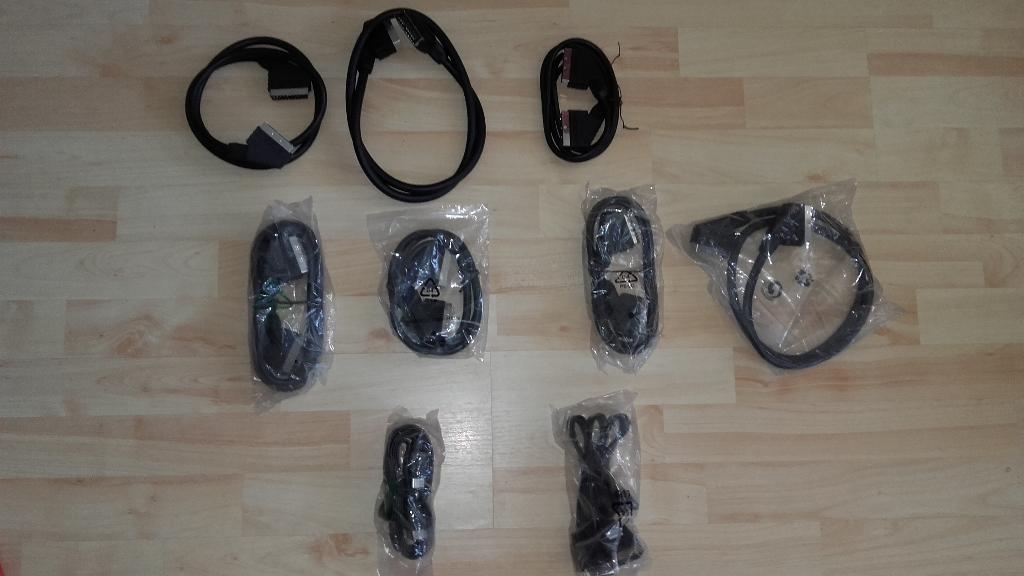 Scart Kabels, Audio, Tv en Foto, Audiokabels en Televisiekabels, Ophalen of Verzenden, Nieuw, Minder dan 2 meter, Scartkabel