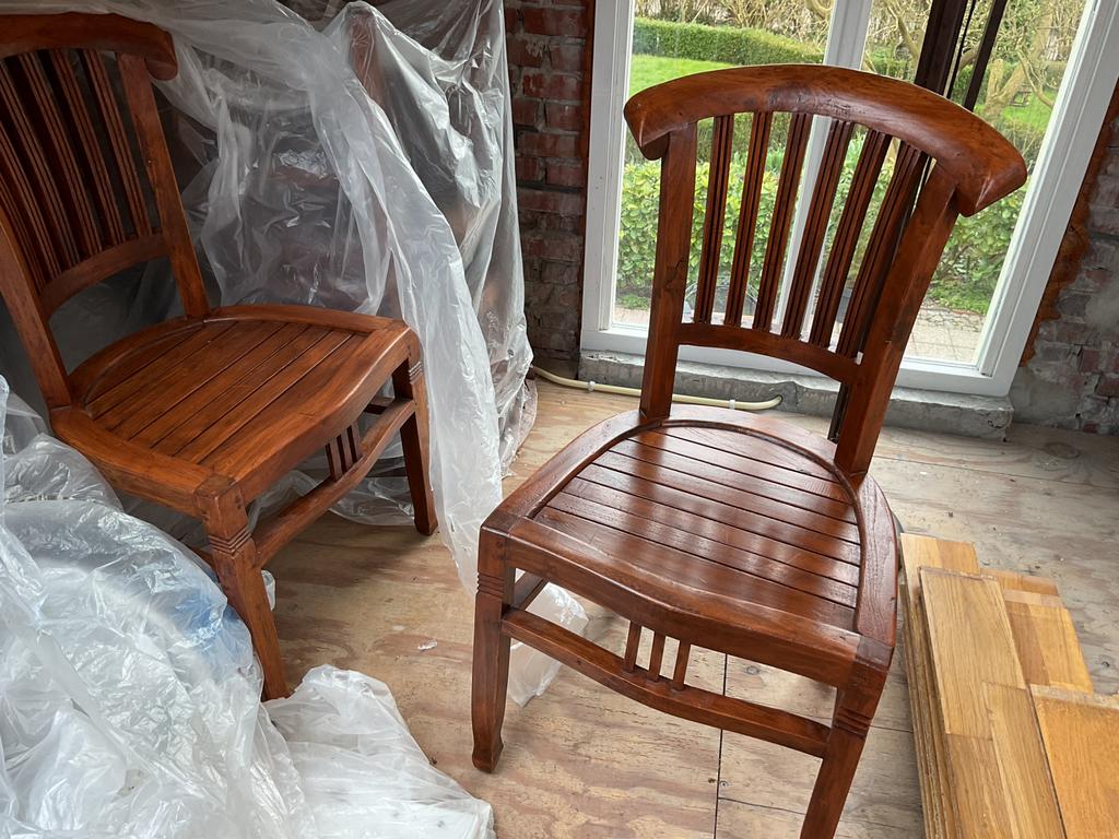 5 hele stevige teak stoelen, Ophalen