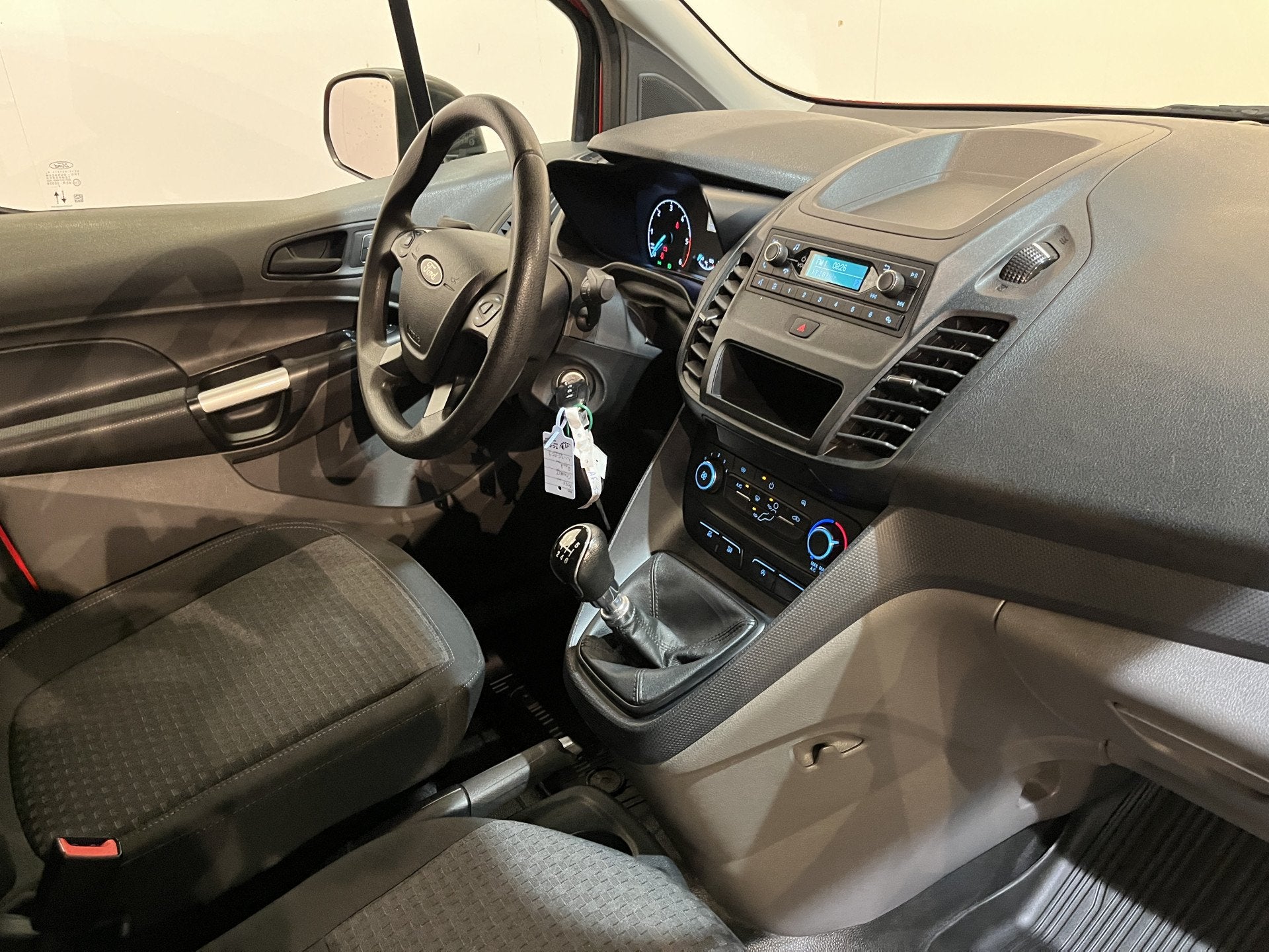 Ford Transit Connect 1.5 EcoBlue L2 Trend / Euro 6 / Airco /, Voorwielaandrijving, 1390 kg, Gebruikt, 4 cilinders