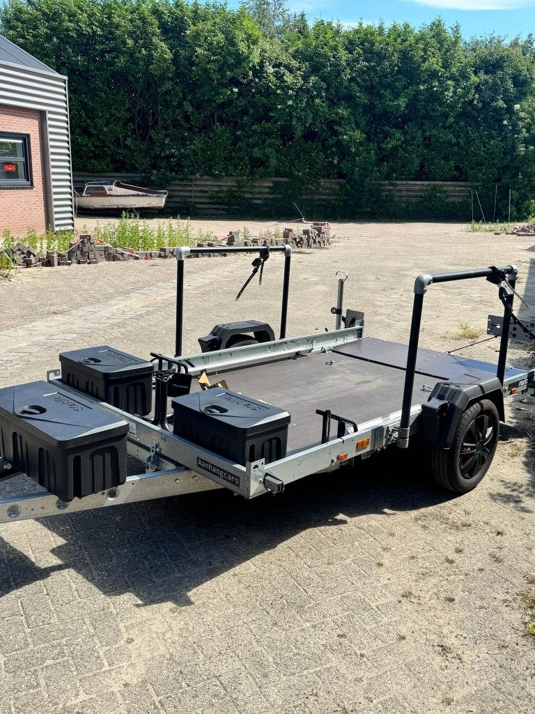 Motor aanhanger te huur, Aanhangwagen