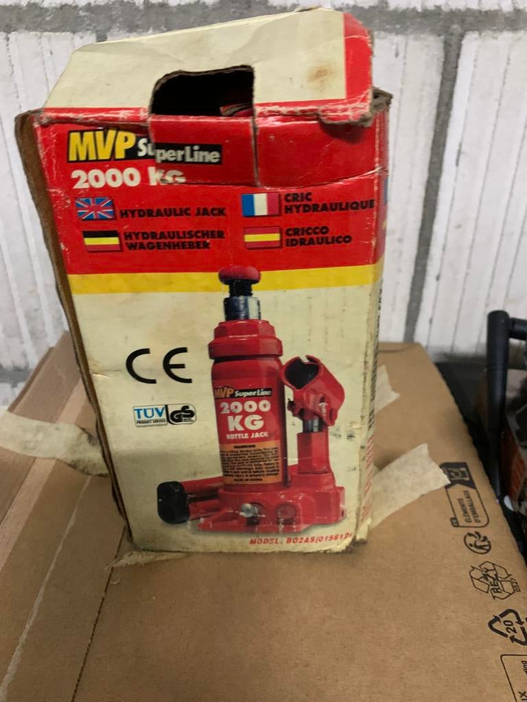 Hydraulische krik . 2000 KG, Ophalen, Zo goed als nieuw, Hydraulisch, Garagekrik