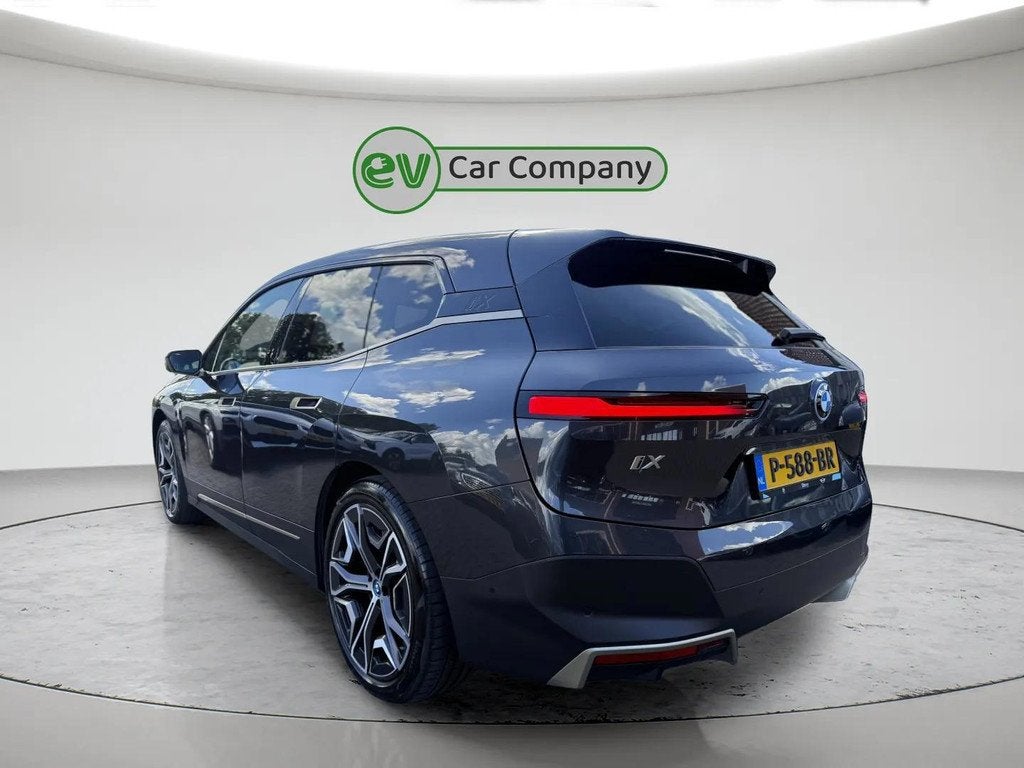 BMW IX XDrive50 High Executive 112 kWh | SOH 90% | Individua, Automaat, 131 €/maand, 629 km, Gebruikt