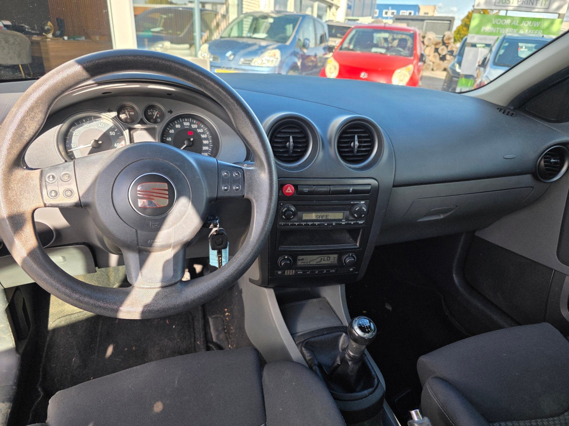 Seat Ibiza 1.6-16V Freestyle – Nieuwe banden – Nieuwe AP, Auto's, Voorwielaandrijving, 4 cilinders, Bedrijf, Handgeschakeld