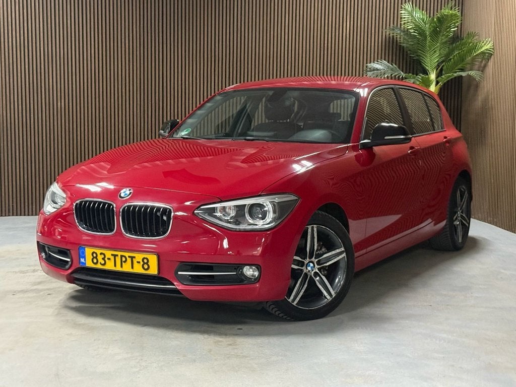 BMW 1-serie 118i Business+ (bj 2012, automaat), Euro 5, Gebruikt, 4 cilinders, 1290 kg