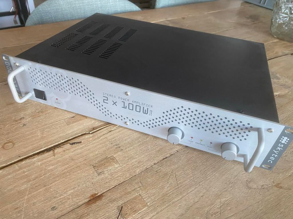 Skytec TEC-6200 Stereo Eindversterker - Nieuwstaat, Overige merken, Ophalen of Verzenden, Zo goed als nieuw, Nvt