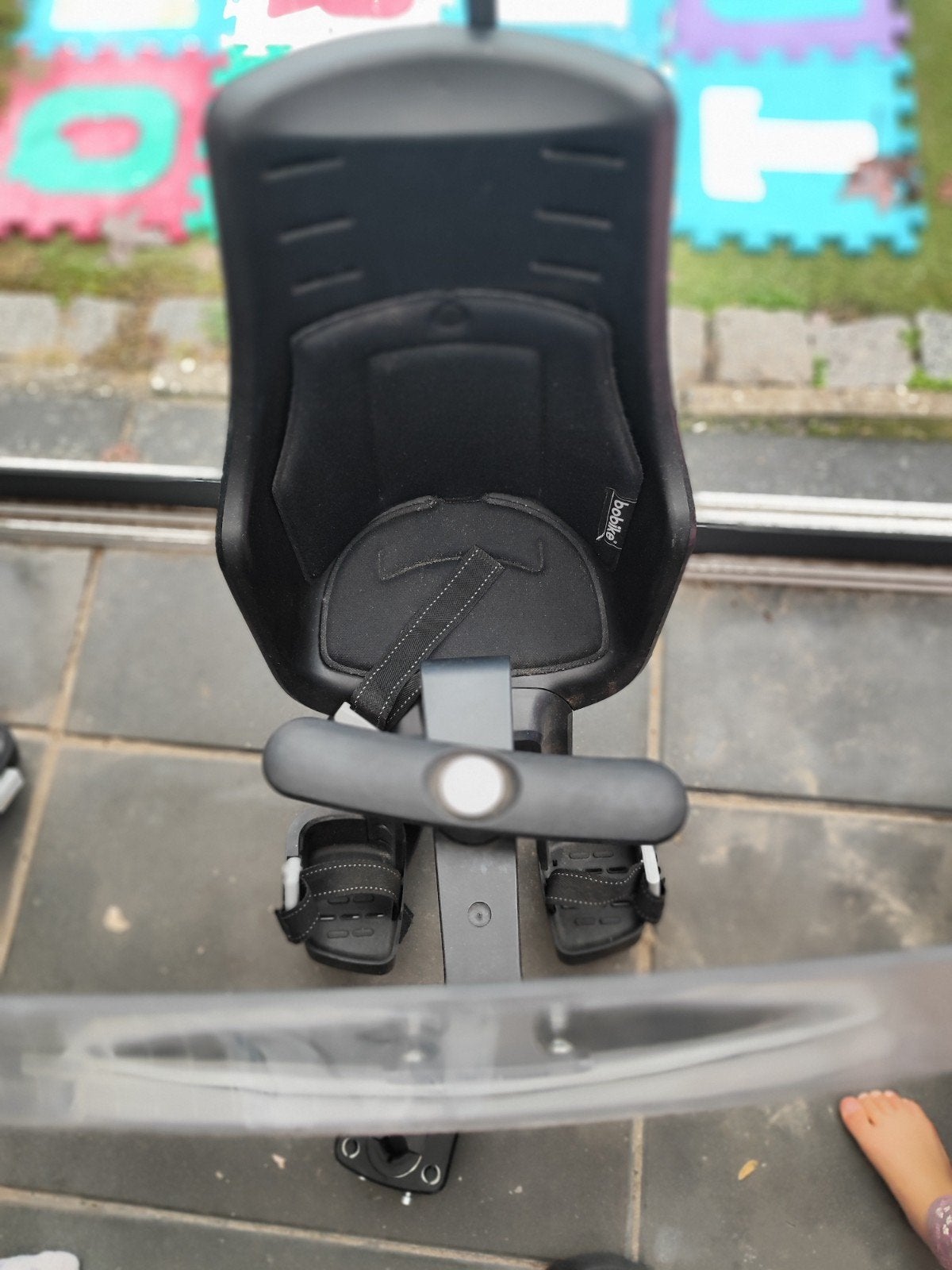 Bobike Exclusive Mini fietszitje met windscherm, Ophalen, Voetsteuntjes, Voorzitje, Zo goed als nieuw