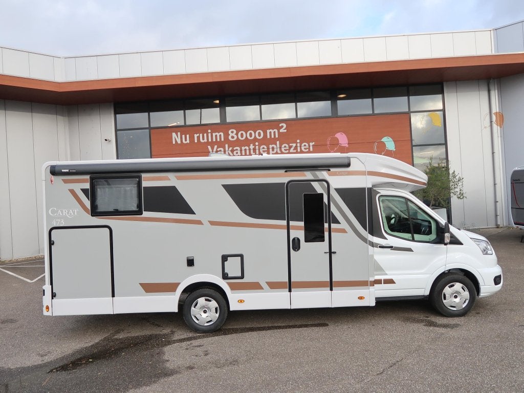 McLouis Carat 473, Automaat, Ford, Diesel, Koelkast
