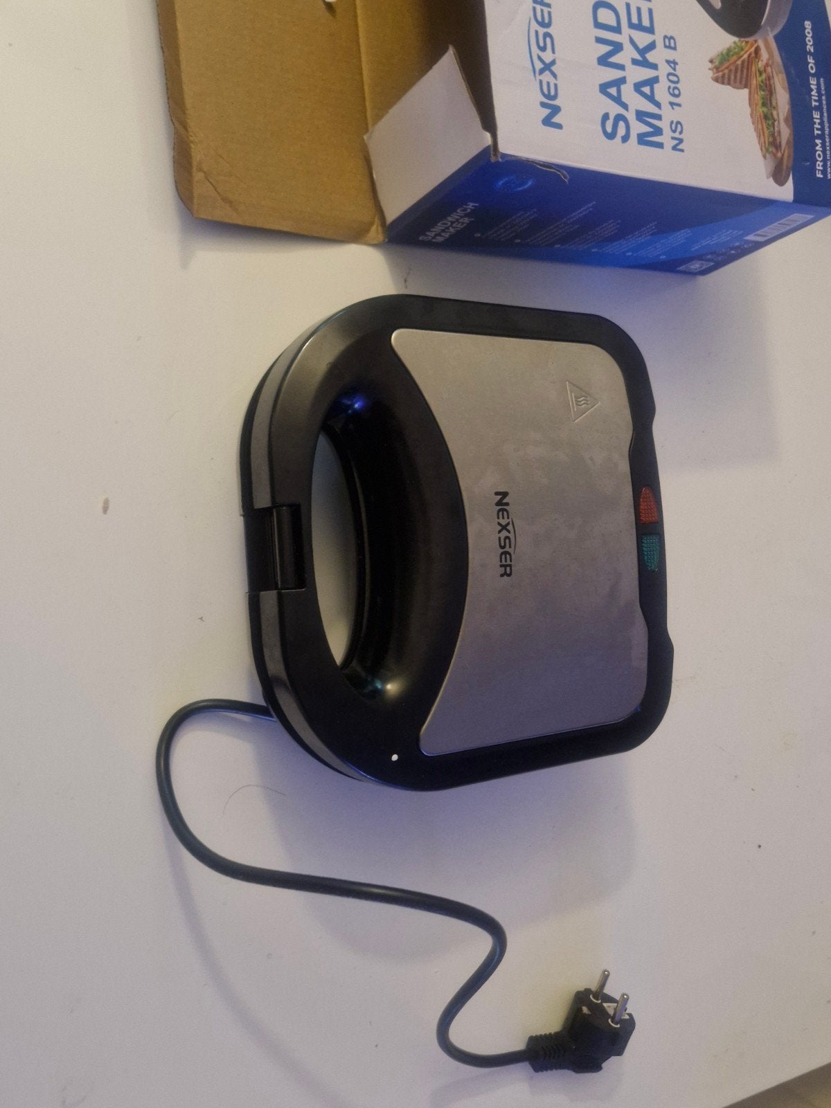 Te koop,Nexser brood Tosti apparaat., Ophalen