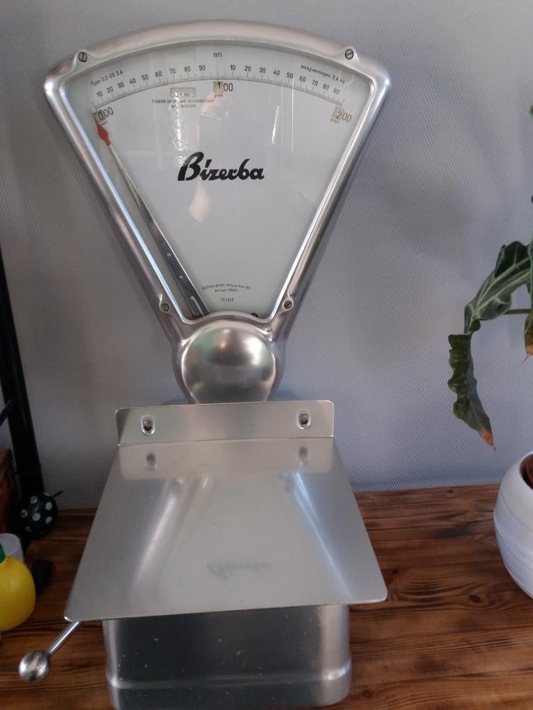 te koop BIZERBA weegschaal  uit 1973, Witgoed en Apparatuur, Weegschalen, Ophalen, Winkelweegschaal, Analoog, Fijner dan 1 gram