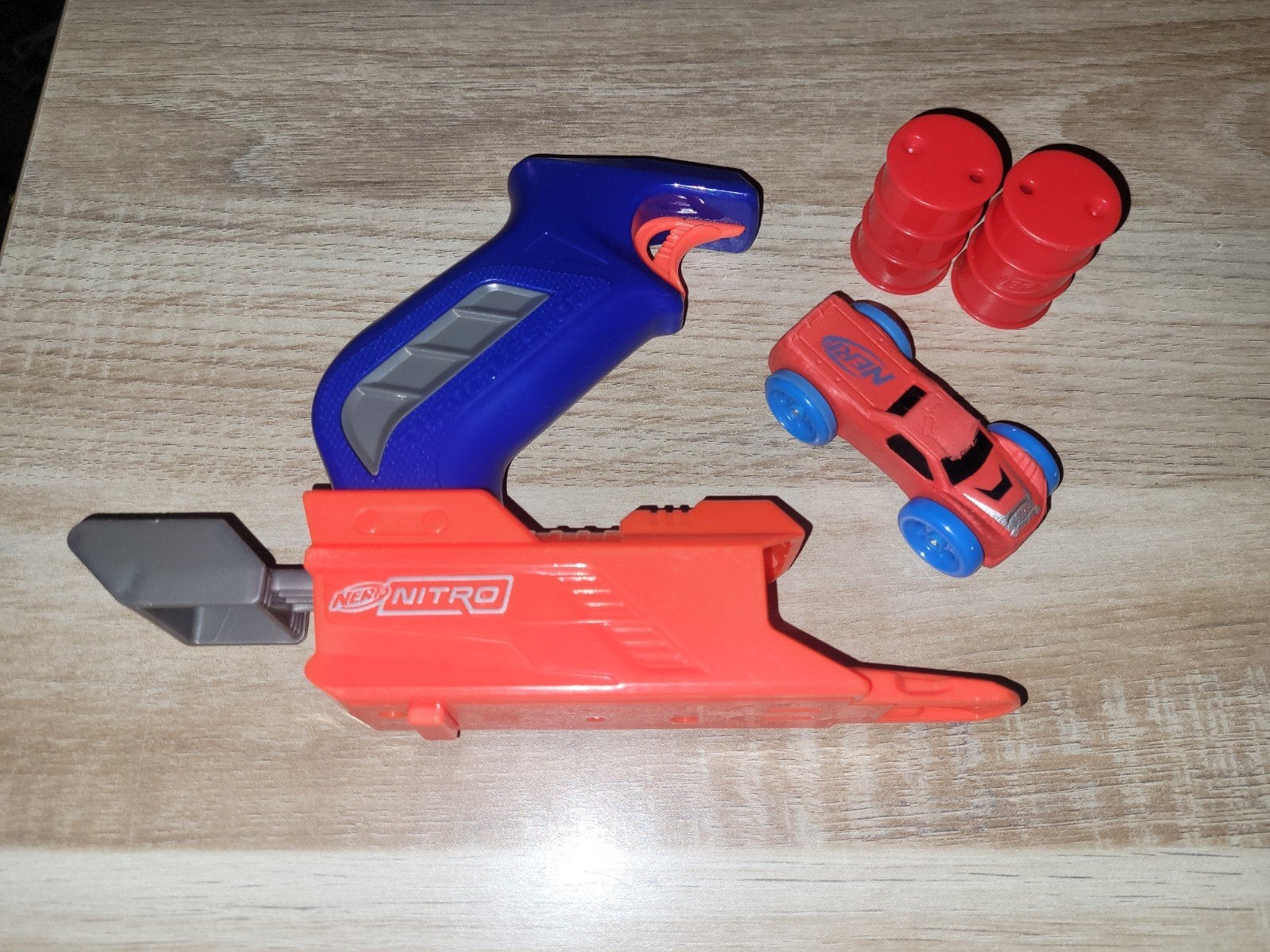 Nerf Nitro Blaster met auto's en obstakels, Kinderen en Baby's, Ophalen of Verzenden, Gebruikt
