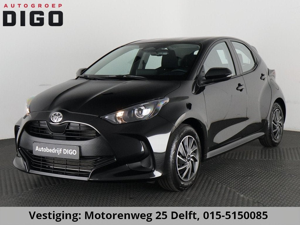 Toyota Yaris 1.5 HYBRID BLACKSTYLE AUTOMAAT GARANTIE 3-2035, Auto's, Toyota, Bedrijf, Te koop, Yaris, ABS, Achteruitrijcamera