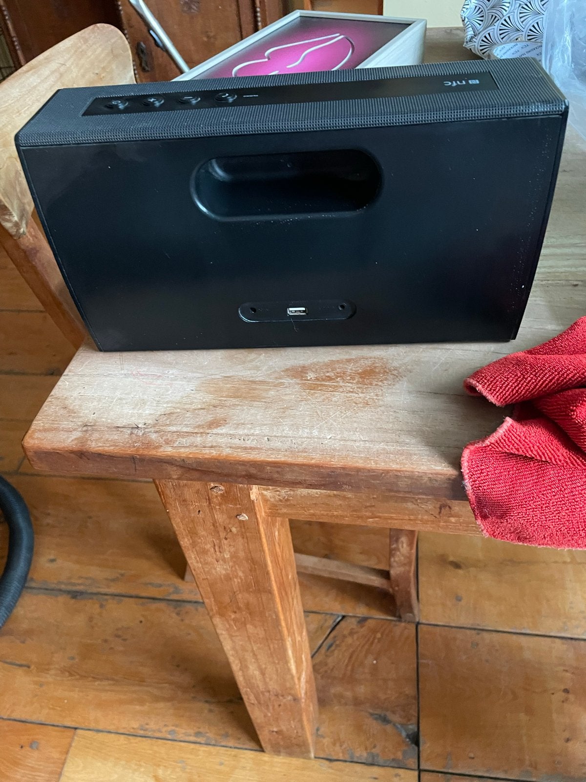 Philips Draagbare Speaker met Bluetooth en NFC, Audio, Tv en Foto, Philips, Gebruikt, Ophalen of Verzenden, Draagbare speaker